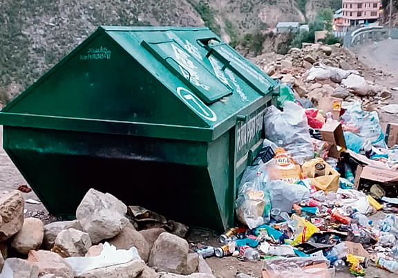 Garbage piling up, residents for processing plant in Lahaul and Spiti