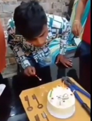 ‘Happy birthday Chor’: Thief seeks forgiveness on the pretext of having birthday, residents celebrate with cake and snacks only to hand him over to police