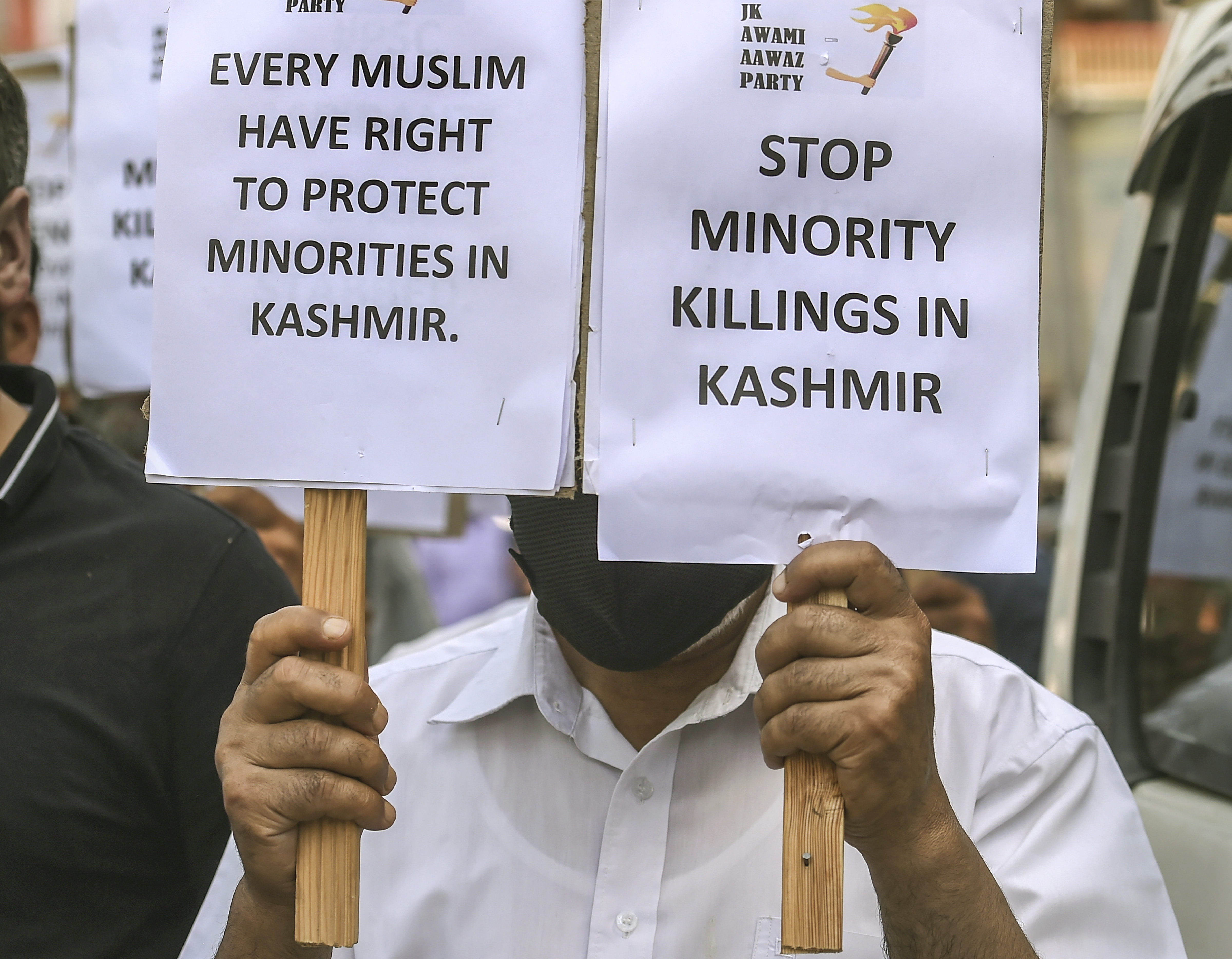 Migrant Kashmiri Pandit employees leave Valley amid spate of targeted killings