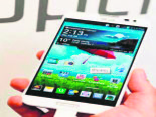 Smartphones to be given to 10K meritorious Himachal students