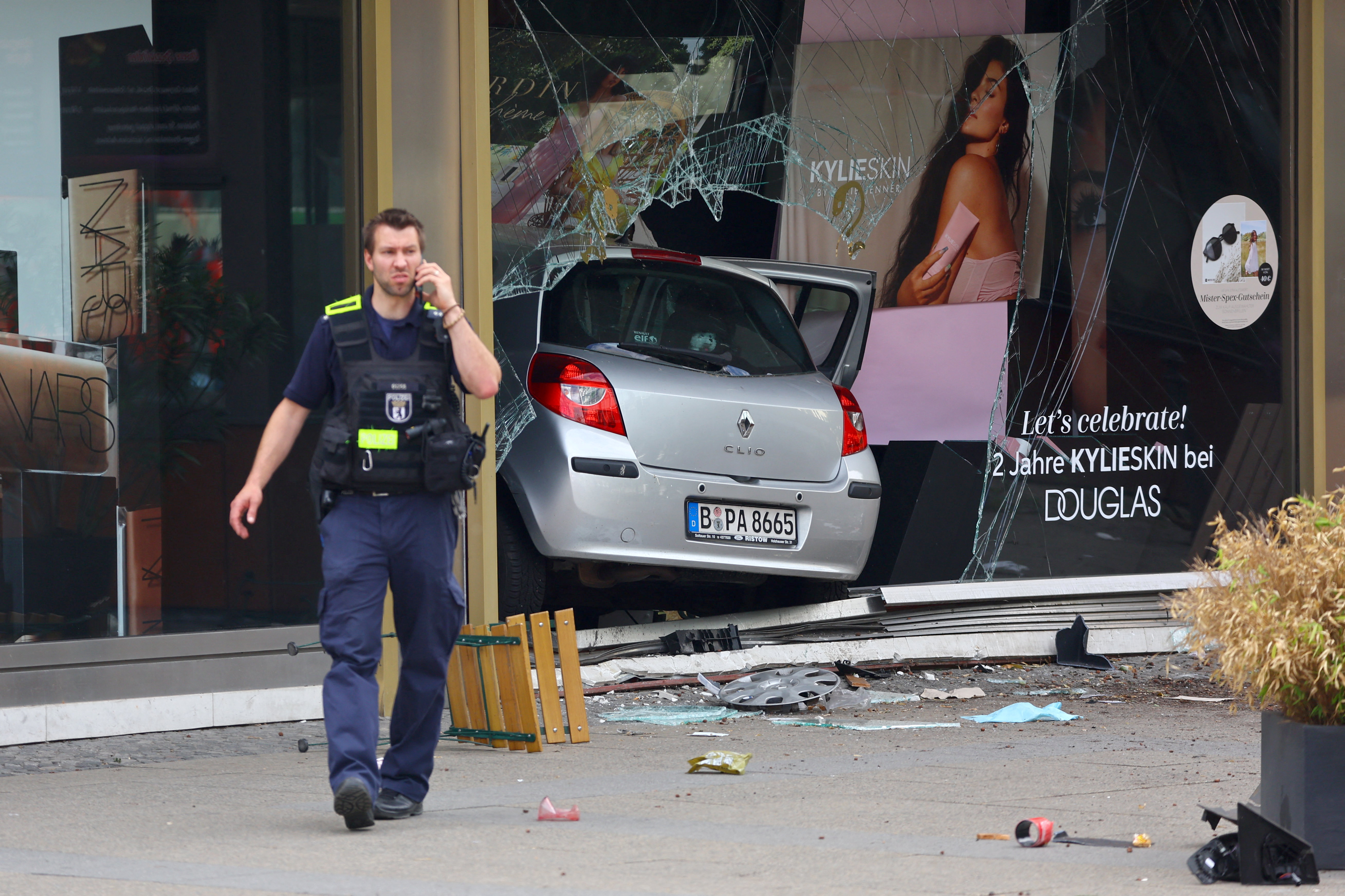 Man drives car into a crowd in Berlin shopping street; one dead, several injured