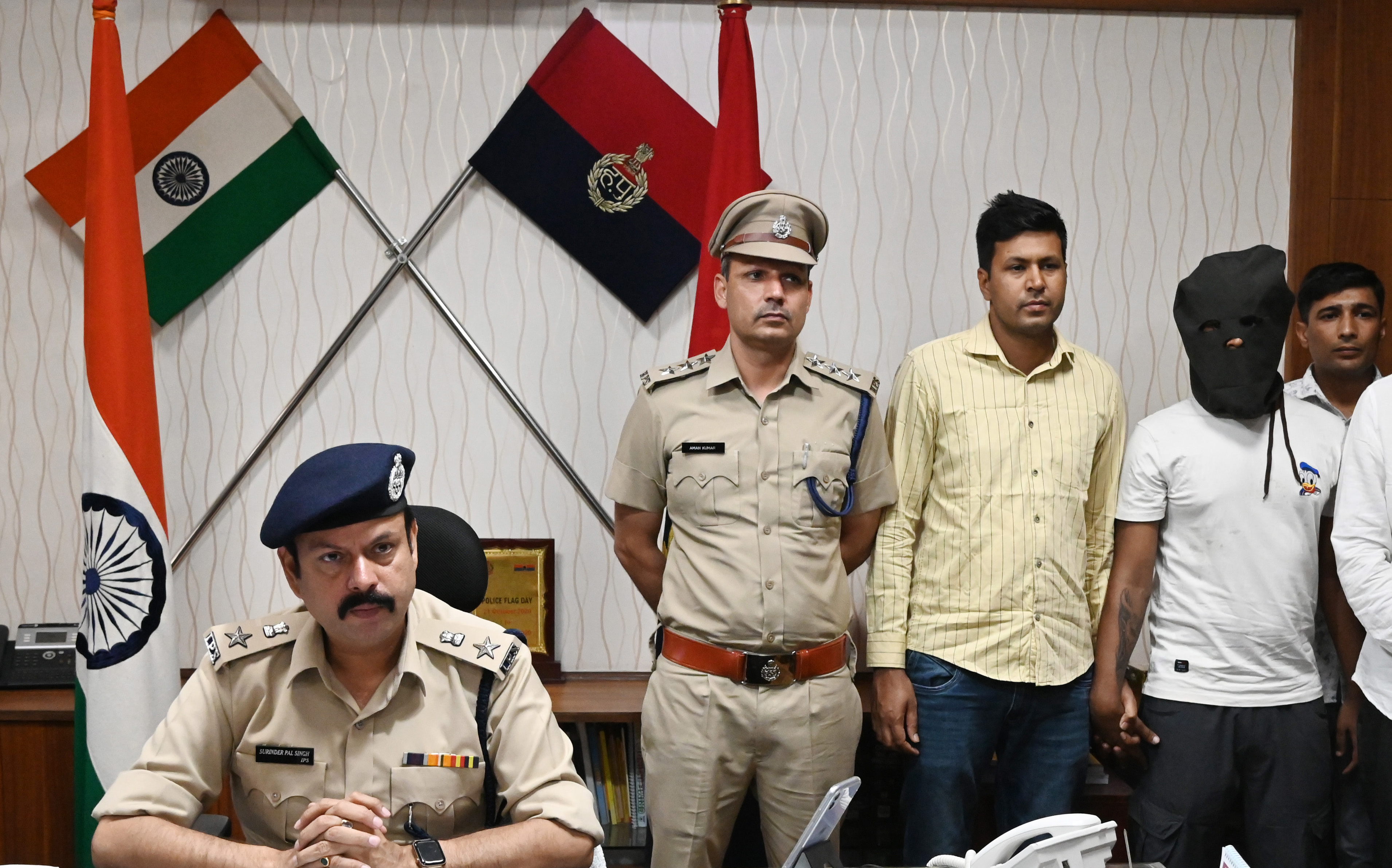 Panchkula Police arrest murder convict out on parole with two country-made pistols