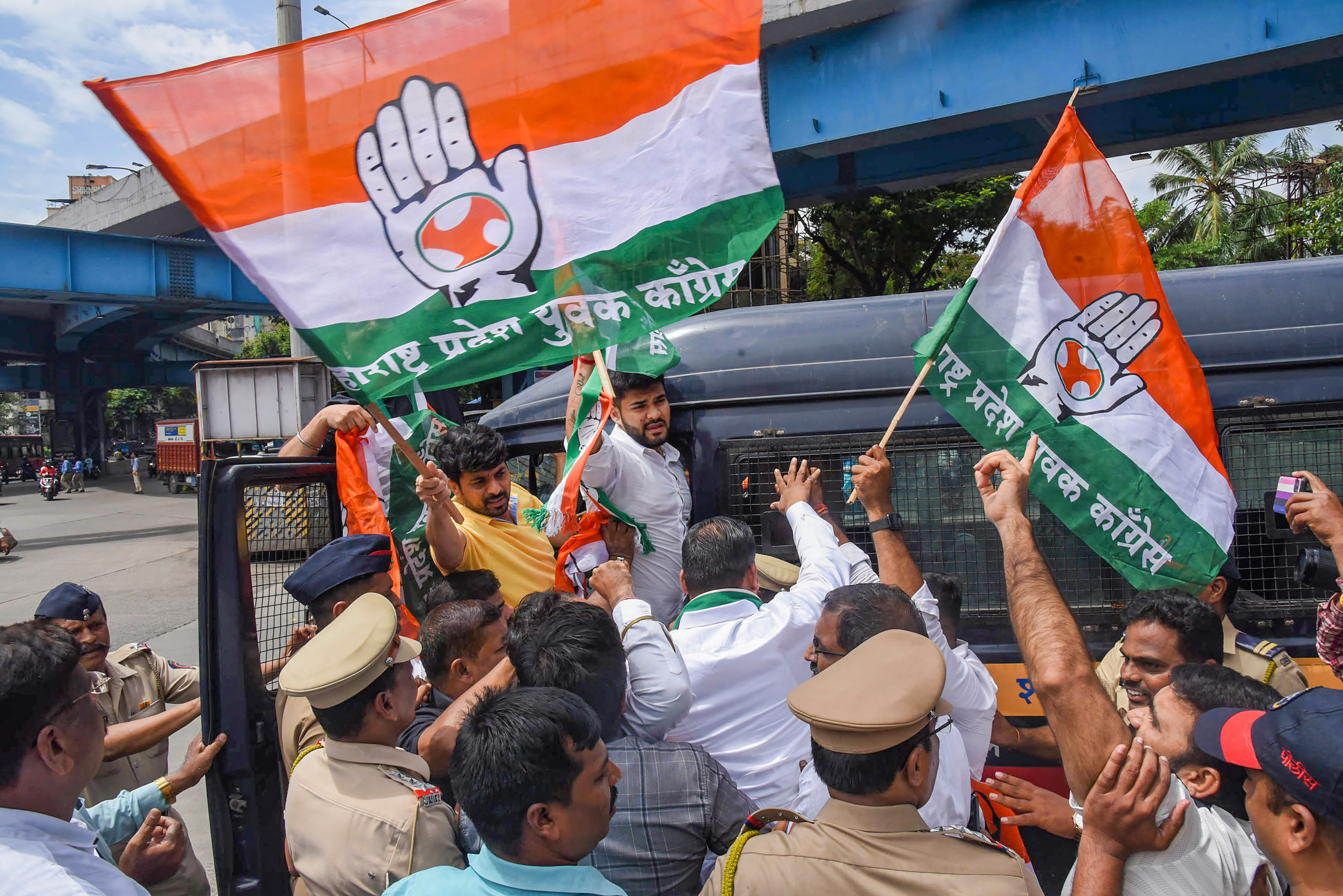 Lakhs of party workers will hold protests on Monday against Agnipath, targeting of Rahul Gandhi: Congress