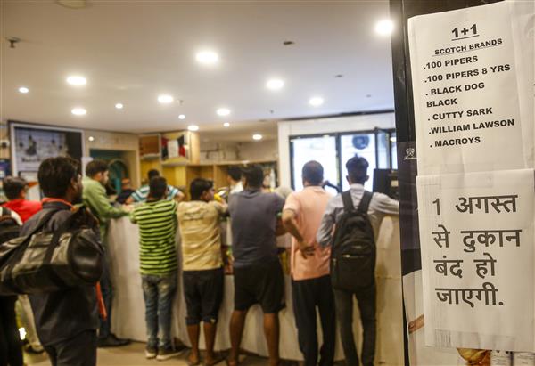 Delhiites stare at major liquor shortage from August 1; know why