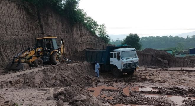 Despite claims, illegal mining goes on in Himachal's Baddi-Barotiwala-Nalagarh belt
