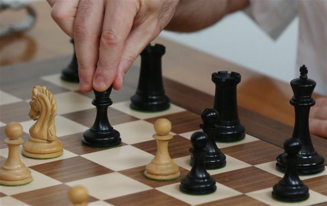 Pratyaksh wins chess title