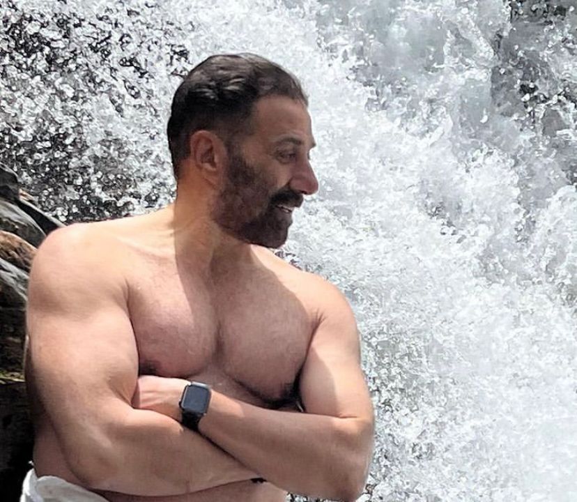 As Ranveer Singh goes naked for magazine shoot, a semi-naked picture of  Sunny Deol by