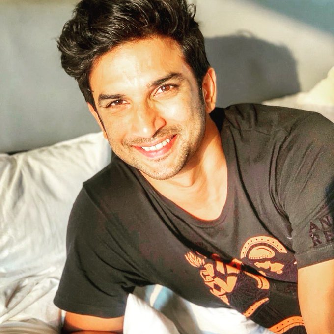 Sushant Singh Rajput fans trend 'Boycott Flipkart' on Twitter after t-shirt with 'depression' quote over actor's face is listed on site