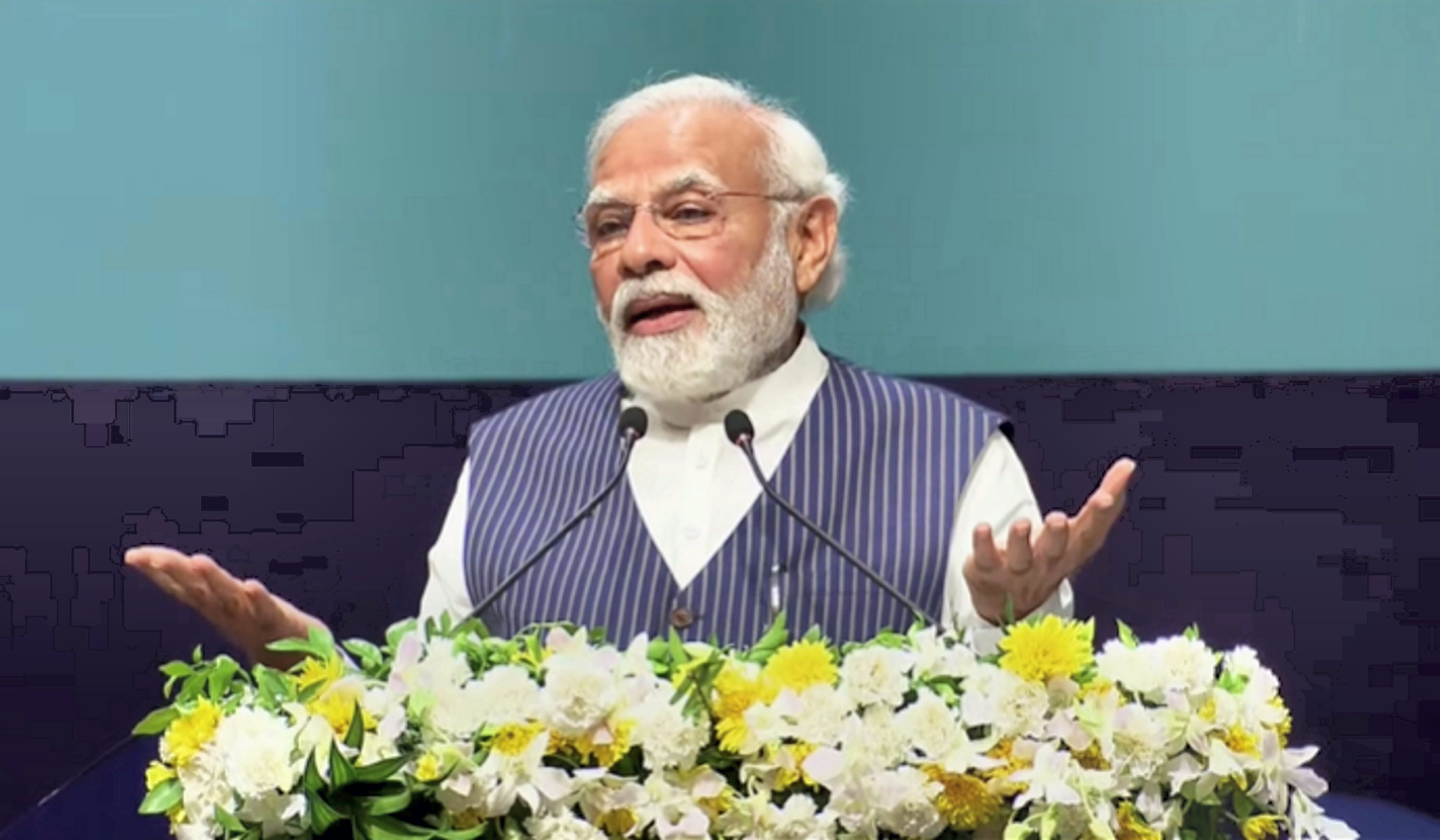 World amazed by our Covid vaccination drive but some questioned my photo on certificates: PM Modi