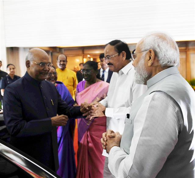PM Modi hosts dinner for President Kovind; President-elect Murmu attends