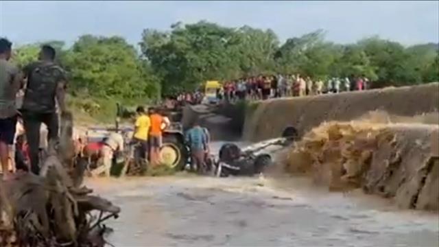 4 Patiala residents among 9 killed as car falls into river in Uttarakhand