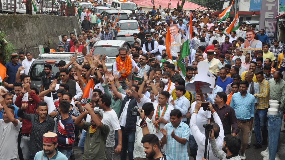 Sukhvinder Sukhu puts up Congress show of strength in Kangra