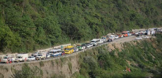 Chandigarh-Manali NH thrown open after 15 hours