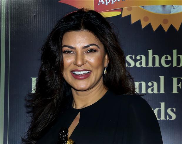 Sushmita Sen's reply is a gem after trolls call her 'gold digger'