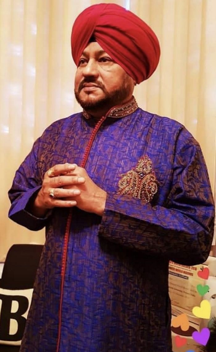 Lead singer of the band Safri Boys, BalwinderSafri is no more. Yet, he has left behind a rich legacy for music lovers. Punjabi singer-actors pay tributes…