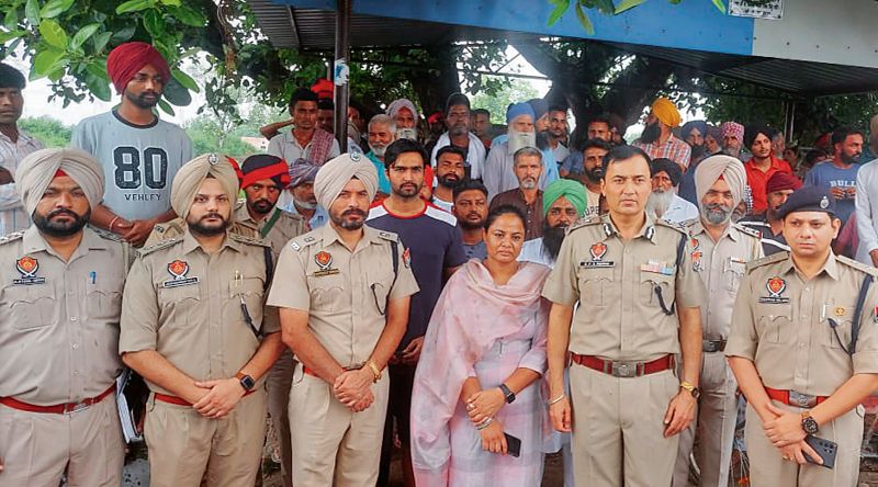 Led by sarpanch, Ludhiana village takes up cudgels against drug peddlers