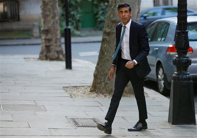 Rishi Sunak tops new vote to edge closer to final spot in UK PM race