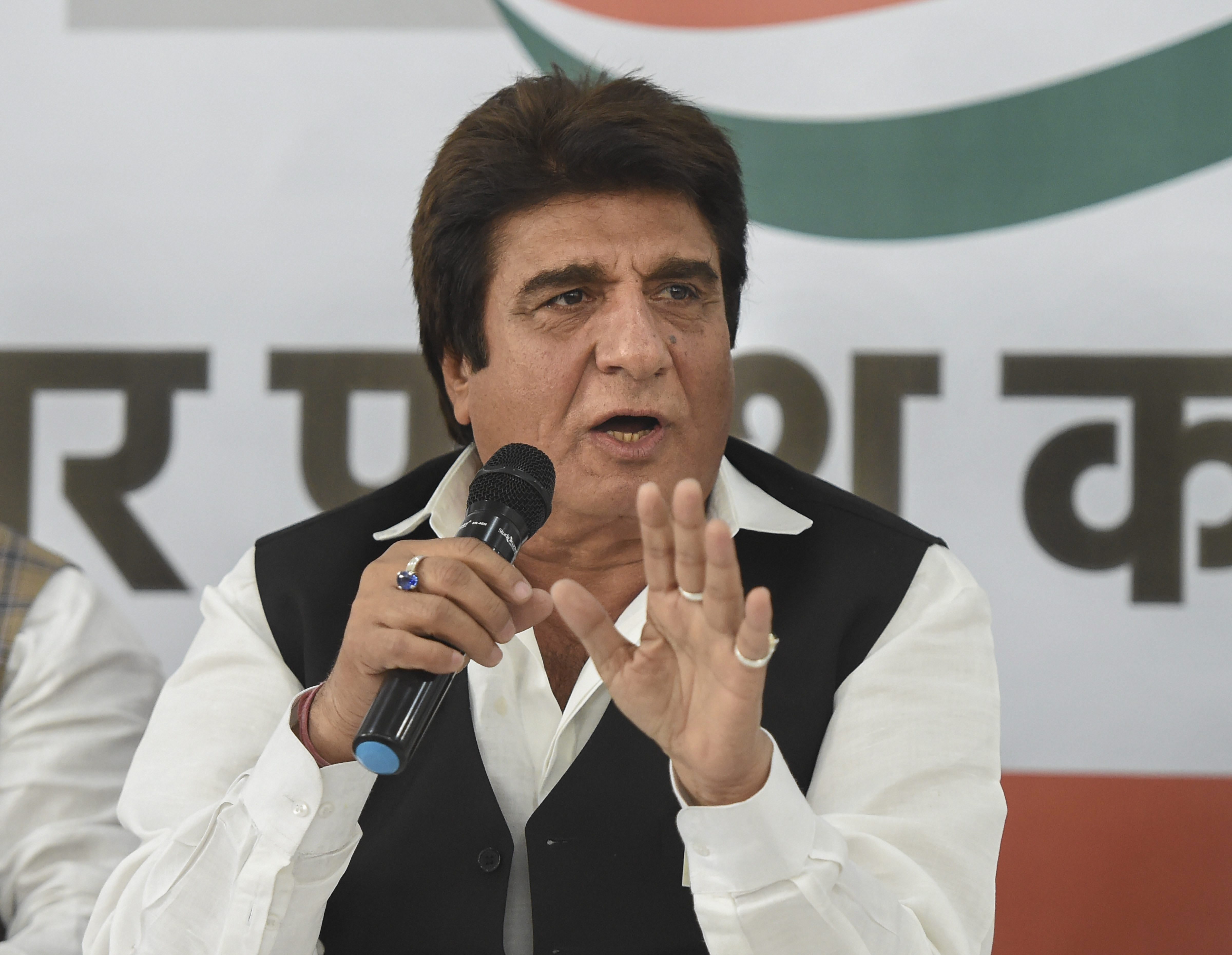 Raj Babbar gets two-year jail for assaulting polling officer in 1996