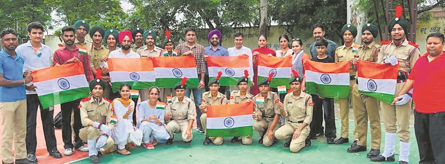 Patriotic fervour marks 75 yrs  of Independence celebrations