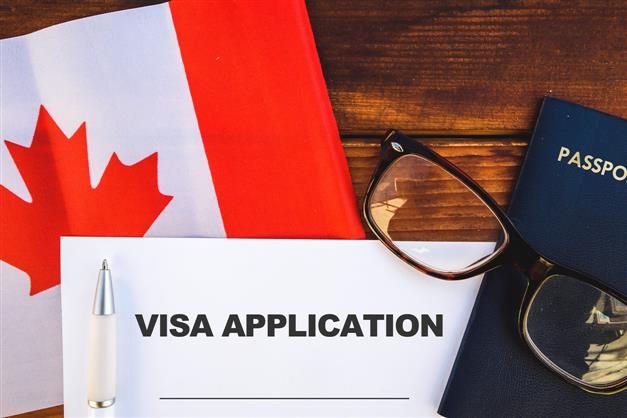 Contingency plans by Canadian universities as student visas delayed