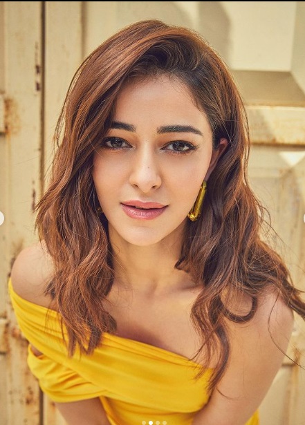 Do you know how fast Ananya Panday's moods change?