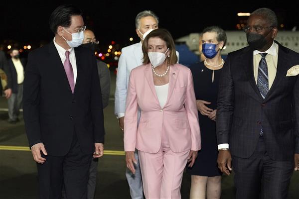 Nancy Pelosi lands in Taiwan, defies Beijing