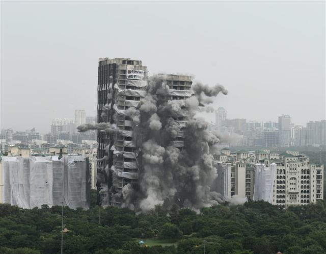 Noida twin towers demolition: No damage to adjacent buildings reported, say officials