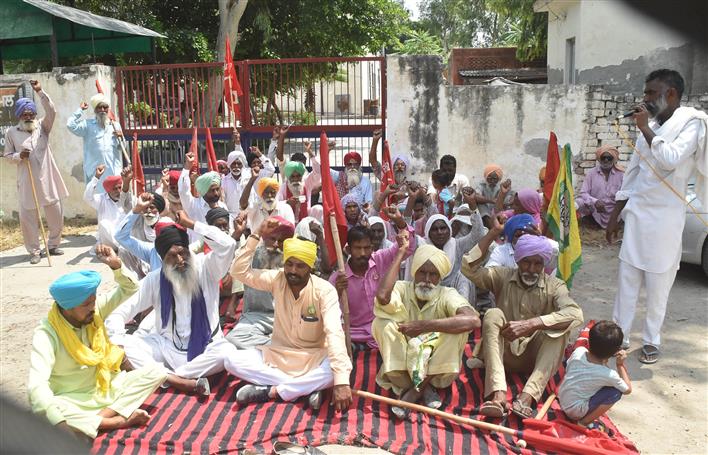 Hit-and-run case: Labourers protest 'inaction' in Bathinda