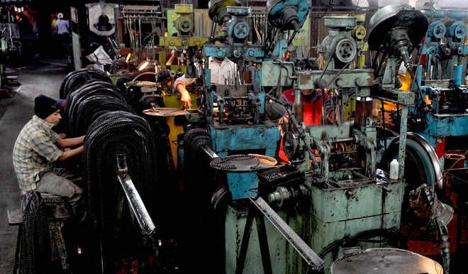 Factory growth hits 8-mth high in July