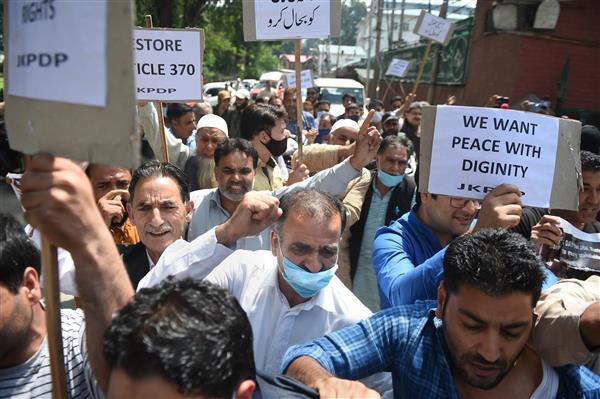 Congress, PDP want J&K’s special status restored