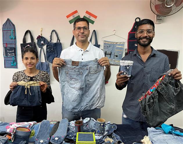 GNDU students give new life to old denims