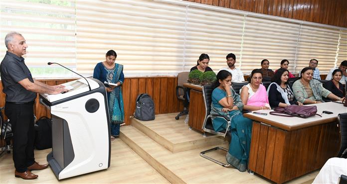 Refresher course begins at Haryana Agricultural University