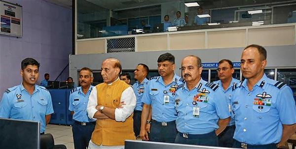 Rajnath Singh visits IAF's radar station