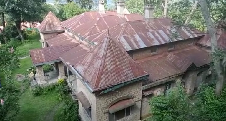 Neglected for years, Salman Rushdie’s Solan house in a dilapidated condition