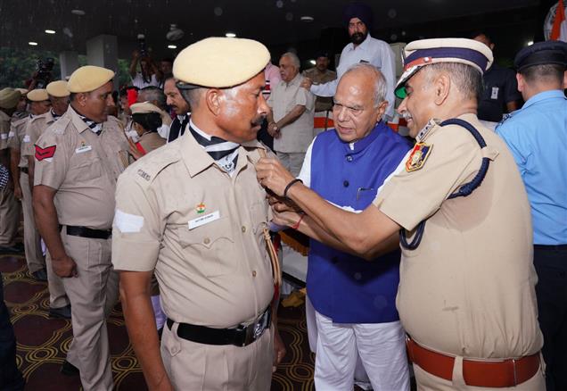26 Chandigarh cops get DGP's Commendation Disc