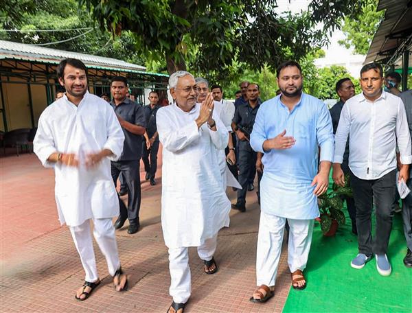 Developments in Bihar strong indictment of BJP's 'politics of intimidation', say Opposition parties