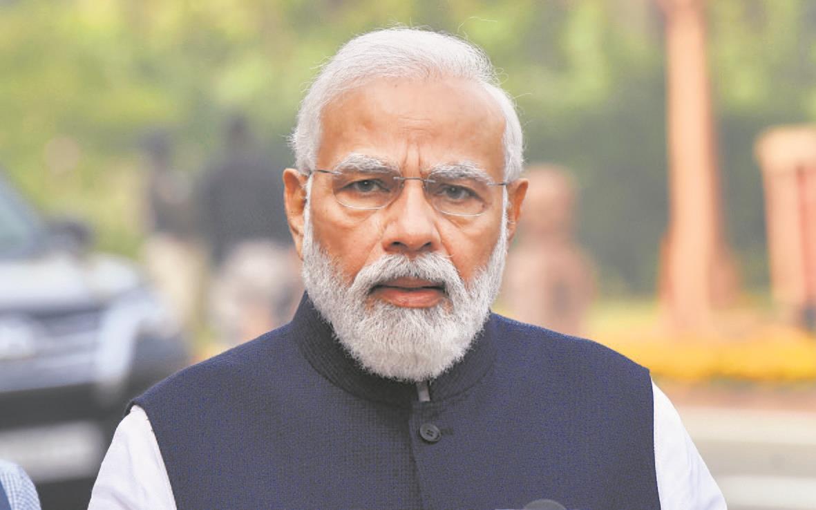 PM hails Mahatma Gandhi on 'Quit India' anniversary