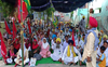 Cotton farmers demand relief,  start indefinite protest in Muktsar