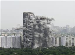 Supertech says Rs 500 crore lost on Noida twin towers; Rs 20 crore spent on demolition