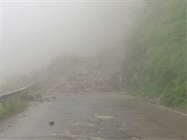 Shimla-Kalka road blocked due to landslide