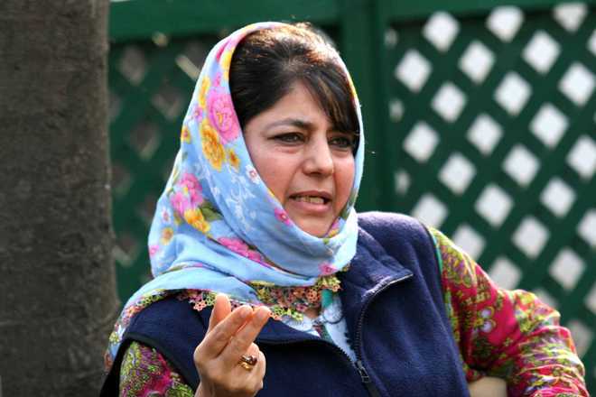 J-K admn has called for registration of non-local voters, alleges Mehbooba Mufti