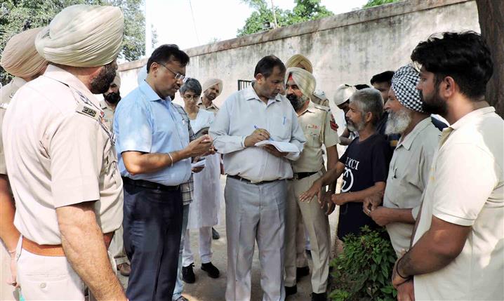 Patiala: Sessions Judge inspects Central Jail, listens to inmates' grievances