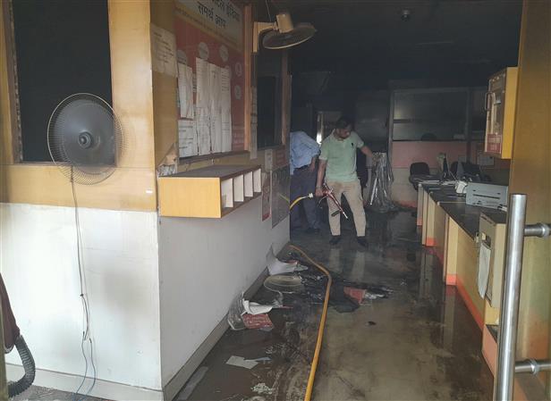 Fire at Mohali bank, records burnt