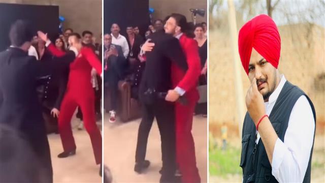 Vicky Kaushal, Ranveer Singh celebrate their Filmfare Awards dancing to Sidhu Moosewala's 'Gabru', video goes viral