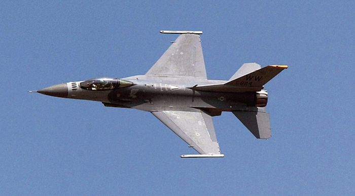 US okays $450mn F-16 package to Pakistan