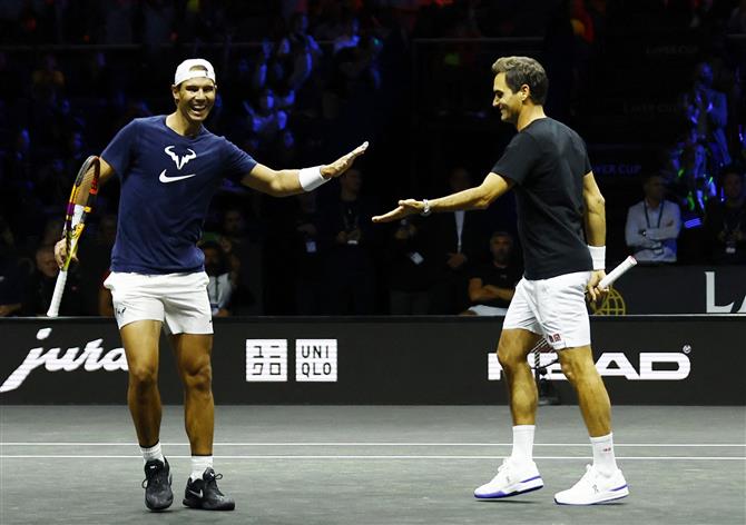 Roger Federer among greatest athletes: Novak Djokovic