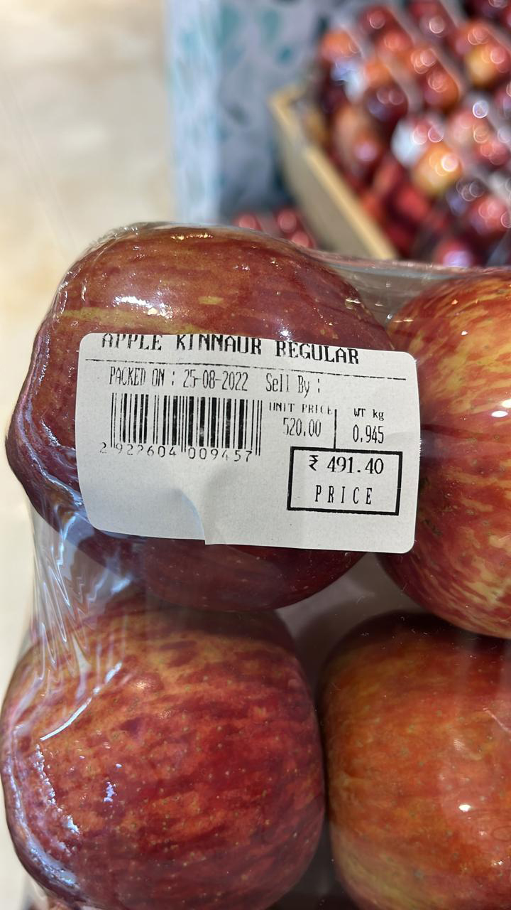 Normal quality apple being sold at Rs 491 per kg