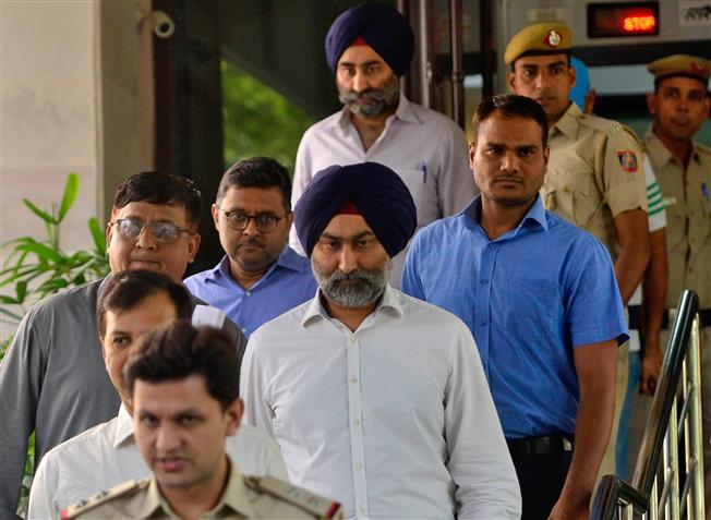 SC awards six-month jail term to former promoters of Fortis Healthcare