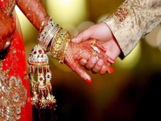 7 children, their mothers storm wedding to stop man's fifth marriage in UP