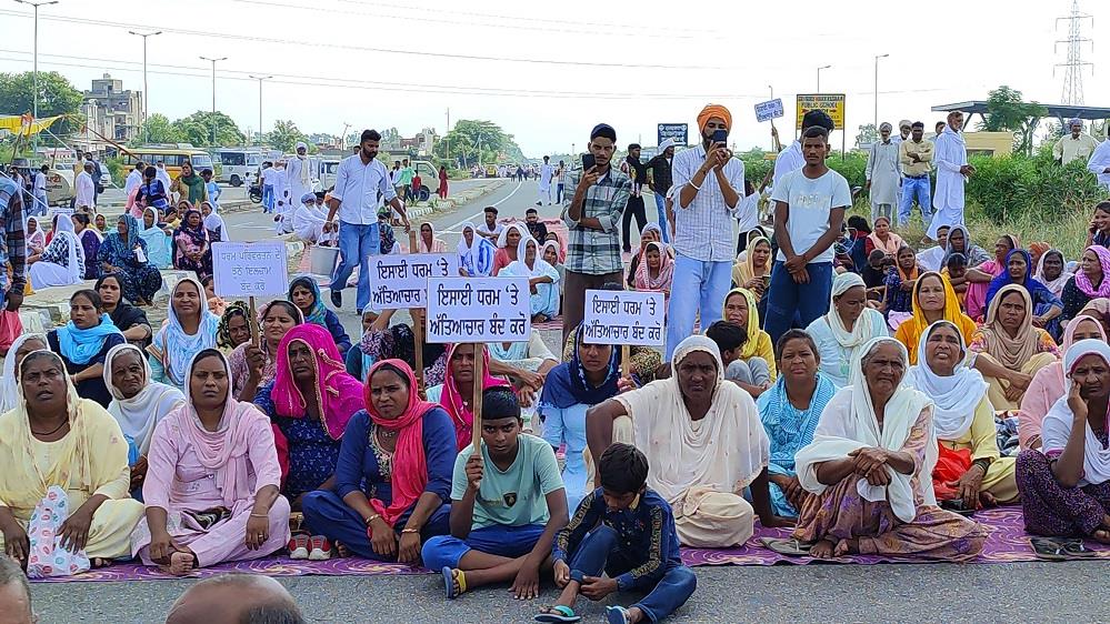 Desecration of statues in Patti: Christians protest slow pace of probe